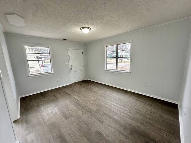 Building Photo - 80 Wilkes Cir