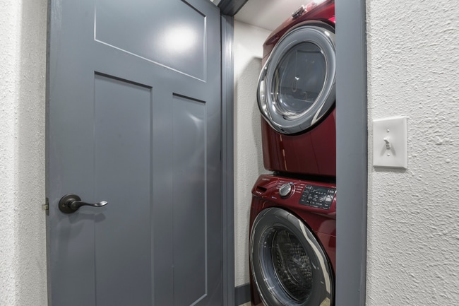 Photo - 104 Stuart St House