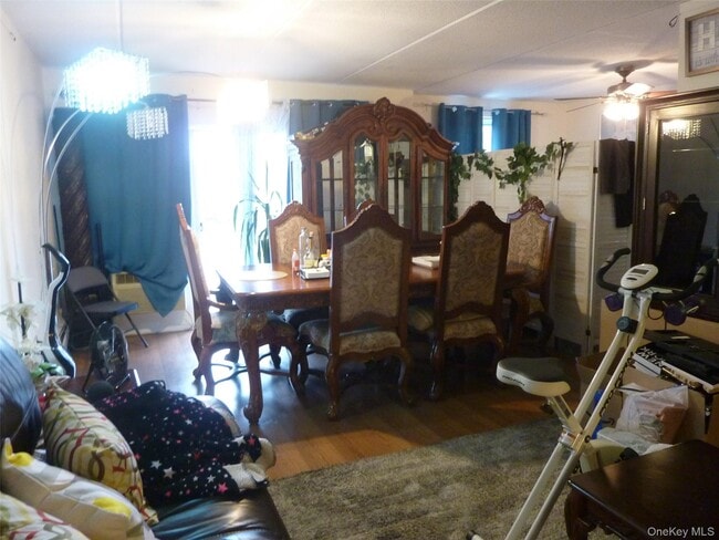 Building Photo - 35 Park Ave