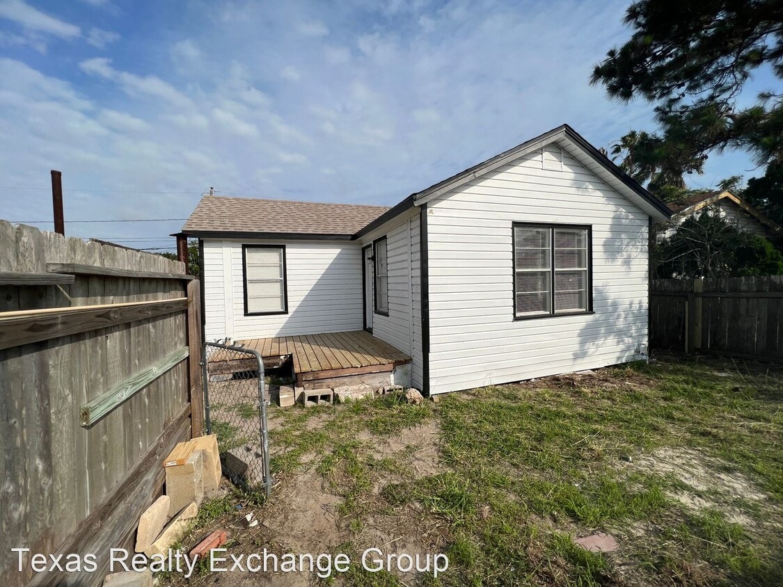 Primary Photo - 2 br, 1 bath House - 926 Talmadge