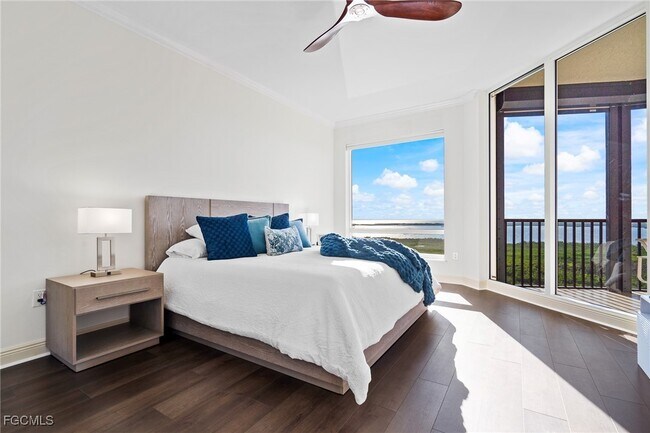 Building Photo - 23750 Via Trevi Way