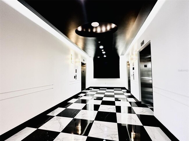 Building Photo - 55 W Church St