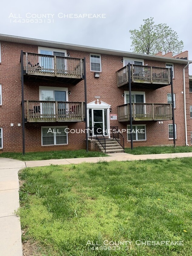 Primary Photo - Beautiful Spacious Apartment for Rent