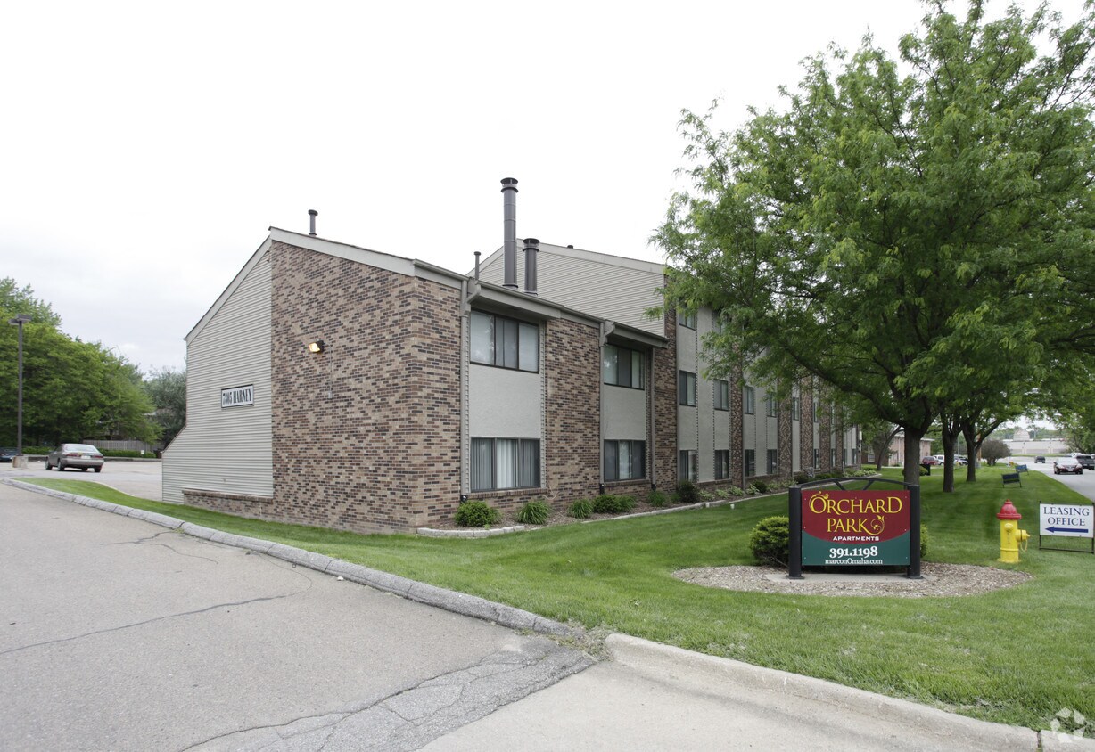 Orchard Park Apartments Omaha, NE