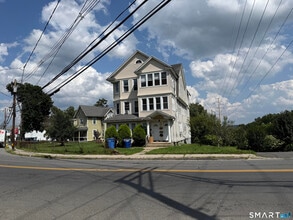 Building Photo - 181 Highland Ave