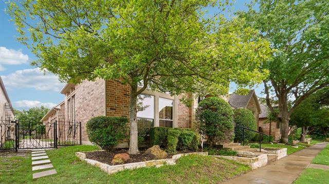 Foto del edificio - 104 Stonehaven Ct