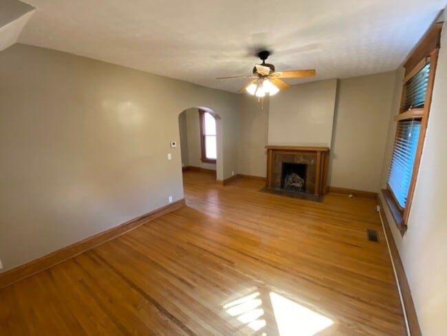 Building Photo - 309 Tappan St