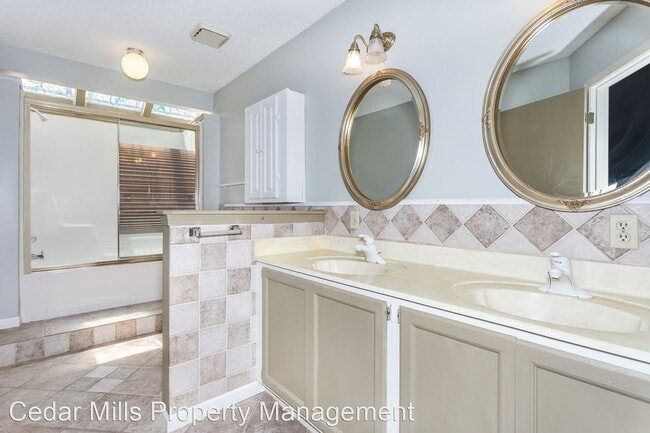 Building Photo - 3 br, 3 bath House - 8969 E. Blake Ct.