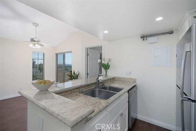 Building Photo - 26196 Sanz