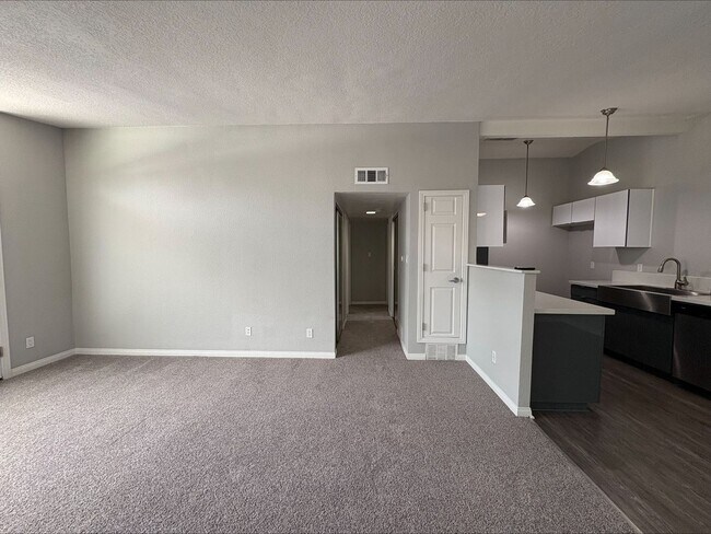 Foto del interior - Park Del Amo Apartments