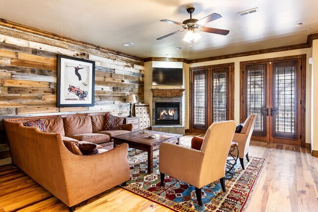 Building Photo - Furnished Townhome in Jeremy Ranch