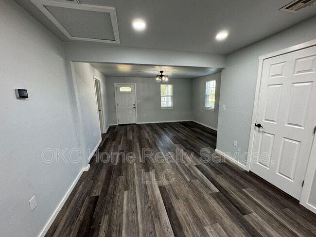 Foto del edificio - 510 E Perkins Ave