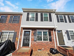 Building Photo - 101 Pendleton Ct