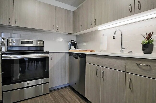 Foto del edificio - 1184 N Dearborn St