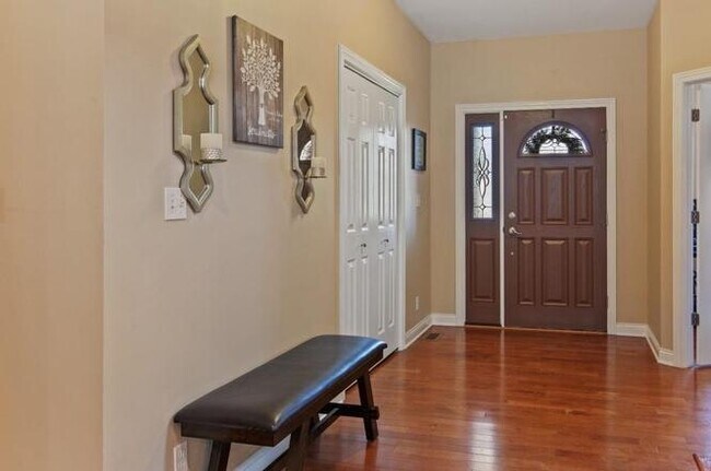 Building Photo - 7268 Tremont Trail