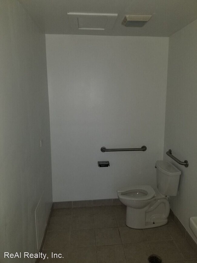 Foto del edificio - 203 E 31st St