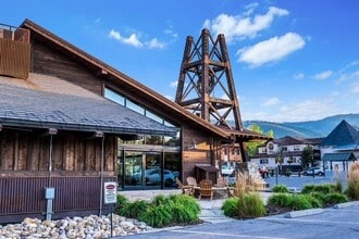 Building Photo - 2255 Sidewinder Dr