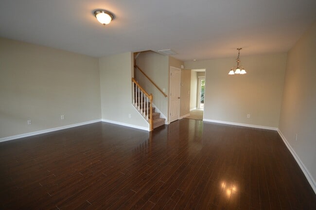 Building Photo - 8026 River Watch Ln