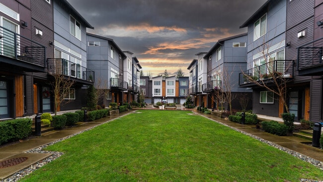 Foto del edificio - 1587 139th Ct NE