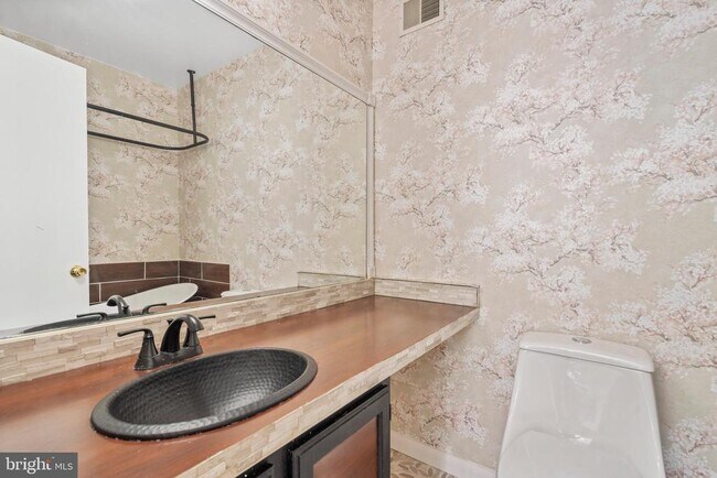 Foto del edificio - 11330 Headlands Ct