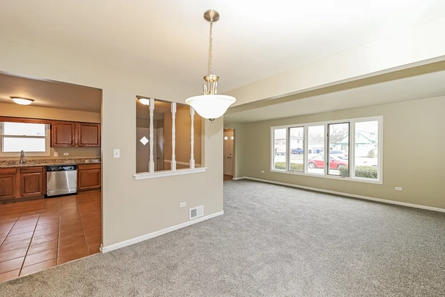 Building Photo - 5302 Otto Pl