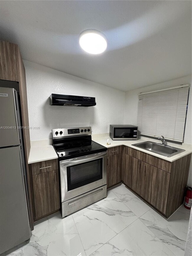 Foto del edificio - 2796 SW 34th Ct