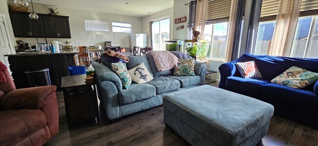 Foto del edificio - 17710 Mill Valley Rd