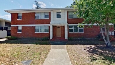 Building Photo - 3034 Belden St