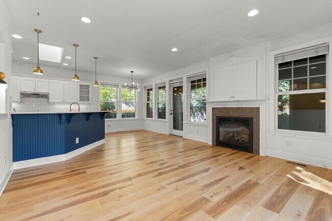 Foto del edificio - 9628 N Exeter Ave