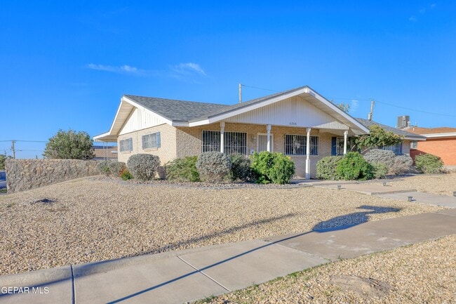 Foto del edificio - 6200 Palo Alto Ave