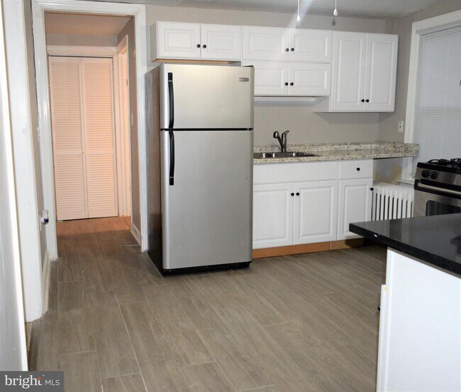 Foto del edificio - 6500 Gilmore St