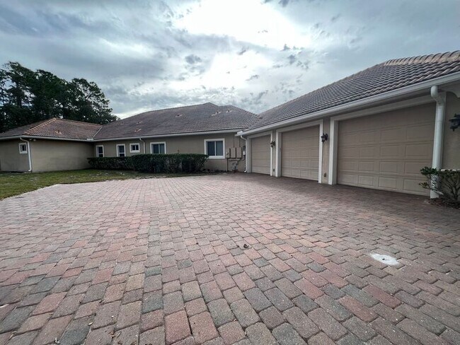 Building Photo - 357 Cedarcrest Ct