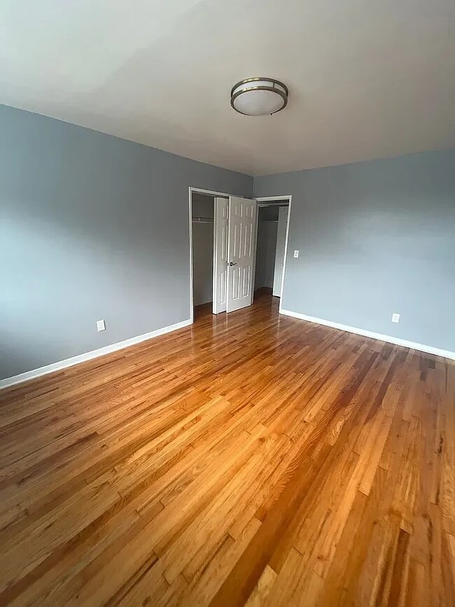 Foto del edificio - 1331 South Ave