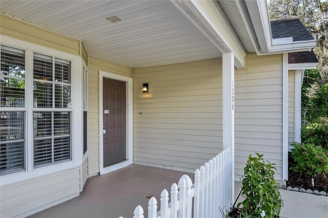 Foto del edificio - 1208 Altoona Ave