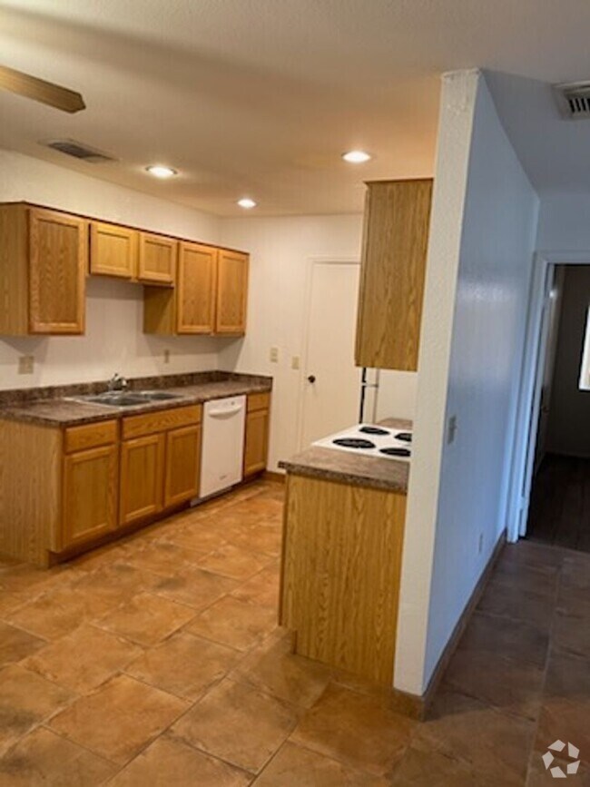 Youngs Acres Apartments for Rent with a Swimming Pool Laveen, AZ 2