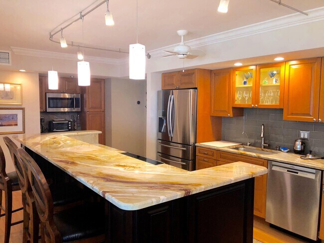 Foto del edificio - 5440 N Ocean Dr
