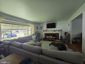 Building Photo - 6403 Orchid Dr