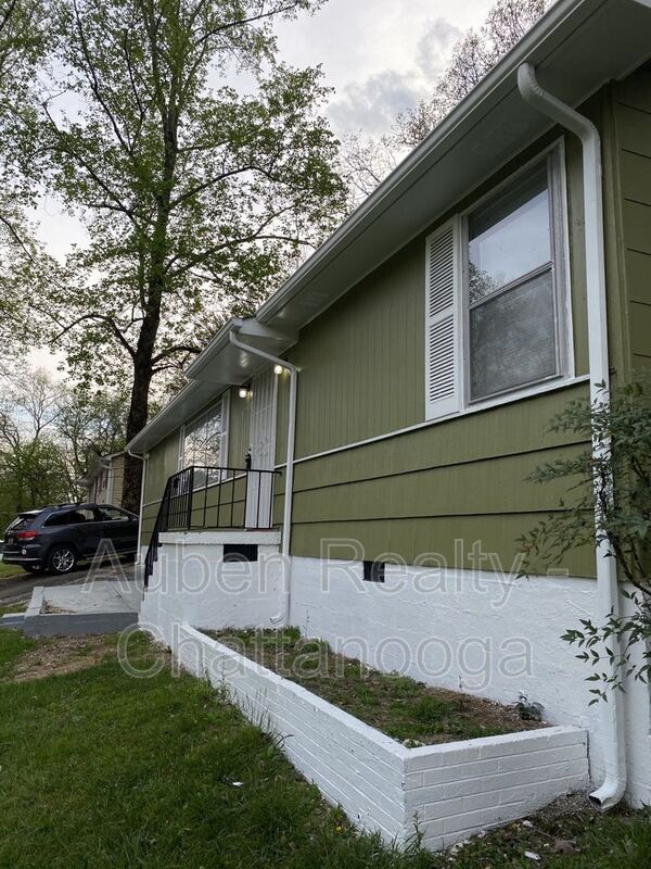 Building Photo - 3631 Sapulpa St