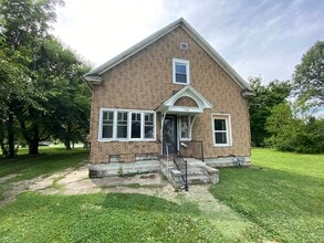 Building Photo - 104 Nicklas Ave