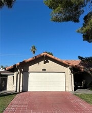 Building Photo - 3304 Cll De El Cortez