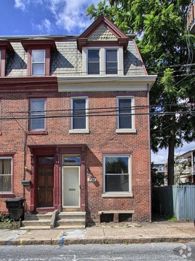 Building Photo - 1730 Susquehanna St