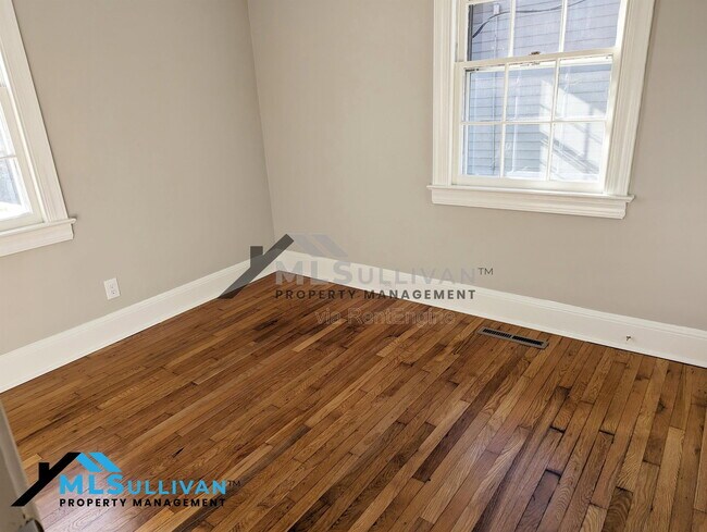 Foto del edificio - 2414 Albany St