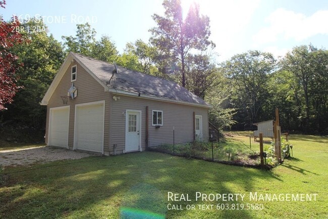 Building Photo - Secluded 2 Bedroom 2 Bath Home for Lease!