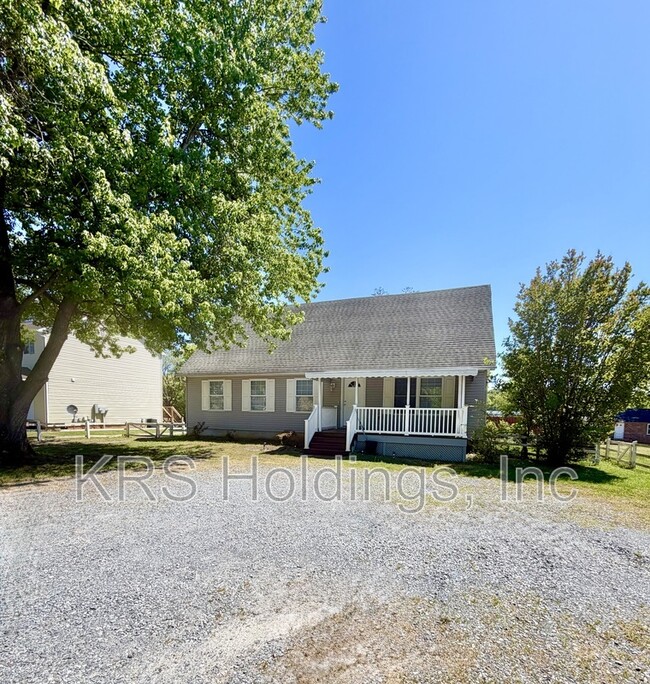 Building Photo - 1229 Wood Rd