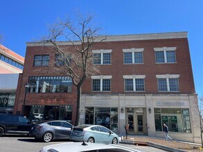 Building Photo - 53 Greenwich Ave