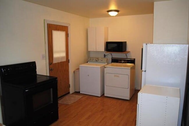 Foto del edificio - 3708 S Perry St