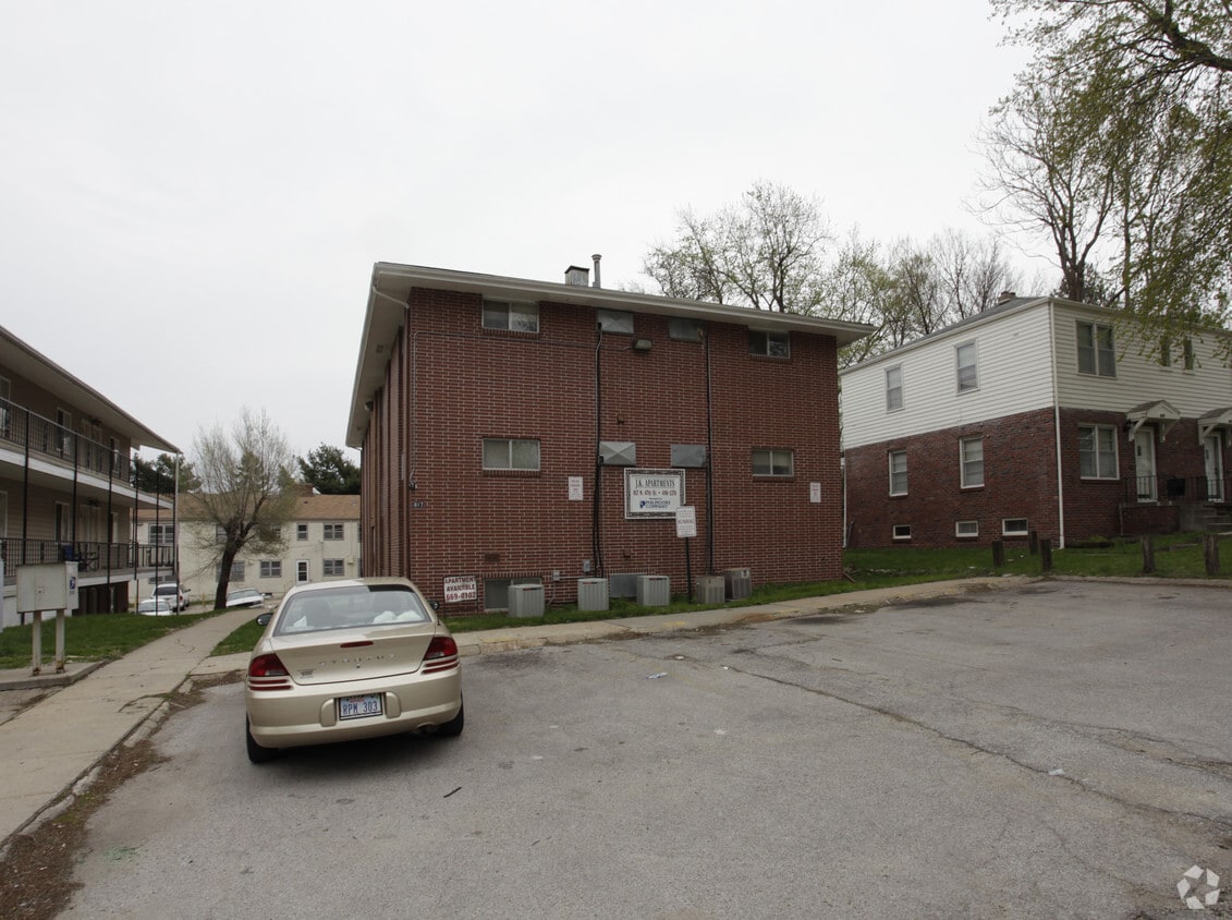 Primary Photo - J.K. Apartments