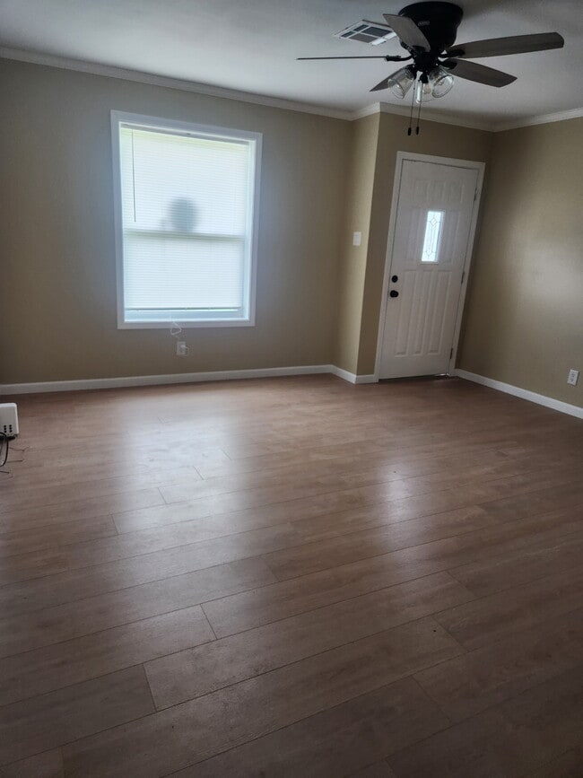 Living Room - 211 Ellen Dr