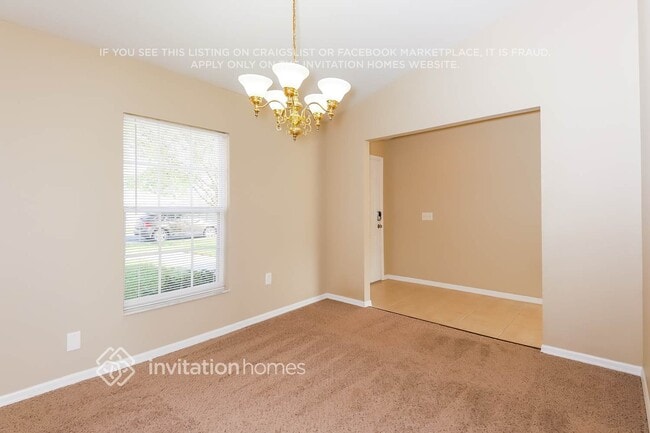 Building Photo - 3201 Thoroughbred Loop N