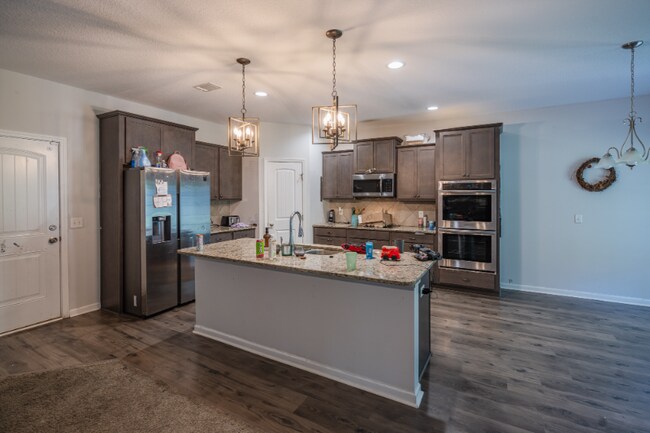Foto del edificio - 211 Sapwood Wy